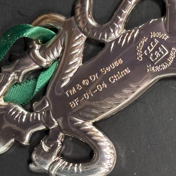 Vintage Official Dr. Seuss Cat in the Hat Silver Plated Christmas Ornament 3.5" - Picture 4 of 10